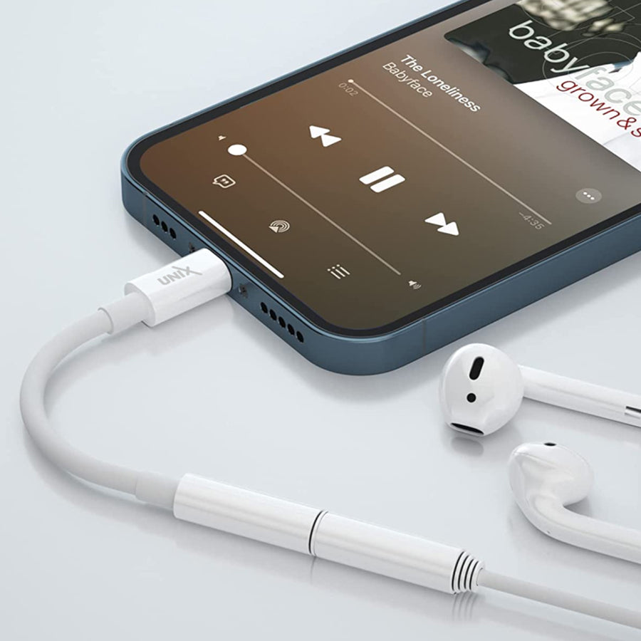 Unix UX-AD22 Lightning to 3.5mm Adapter - Seamless Audio Connection to iOS Devices left